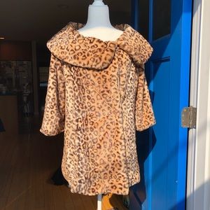 Oxford & Regent faux fur leopard coat